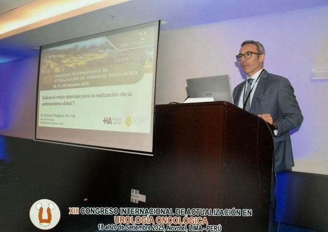 Congreso Internacional de Actualizaciones en Uro Oncología en Lima, Perú.