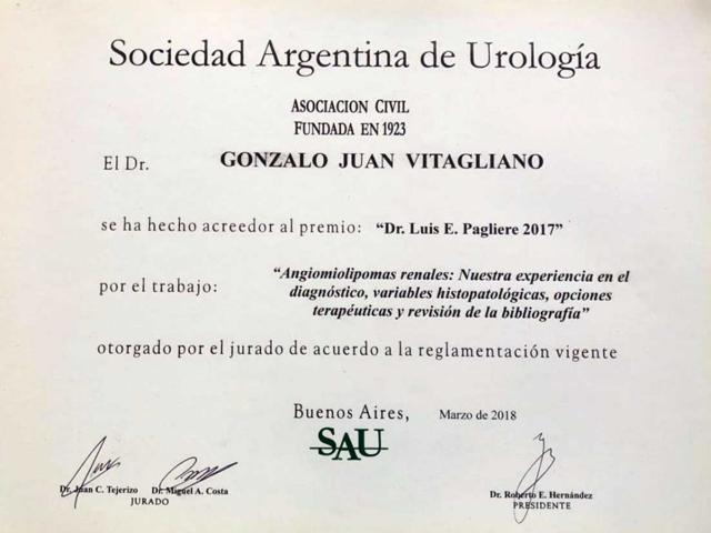 El Dr. Vitagliano participó como autor en 2 trabajos premiados