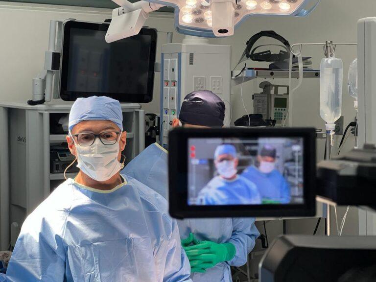 Cirurgia ao vivo de Monterrey, México (2/8)