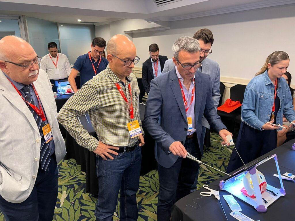 Congresso na Costa Rica: treinamento com o Urotrainer