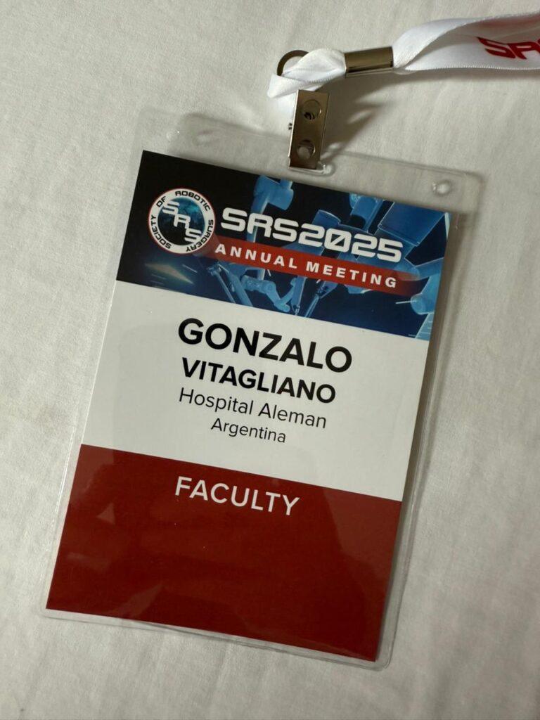 O Dr. Gonzalo Vitagliano apresentou o Urotrainer no Congresso Internacional de Robótica na França (2/4)
